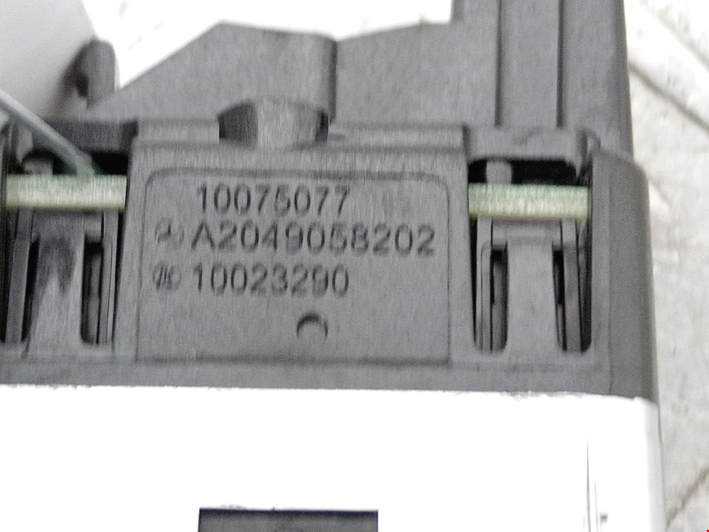 Кнопка стеклоподъемника TESLA Model S I 2012-н.в.