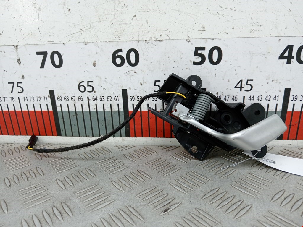 Ручка дверная передняя внутренняя левая TESLA Model S I 2012-н.в.