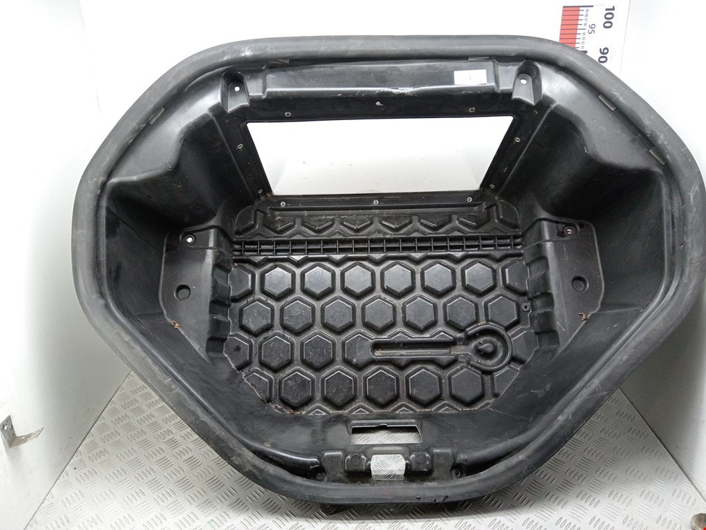 Бардачок TESLA Model S I 2012-н.в.