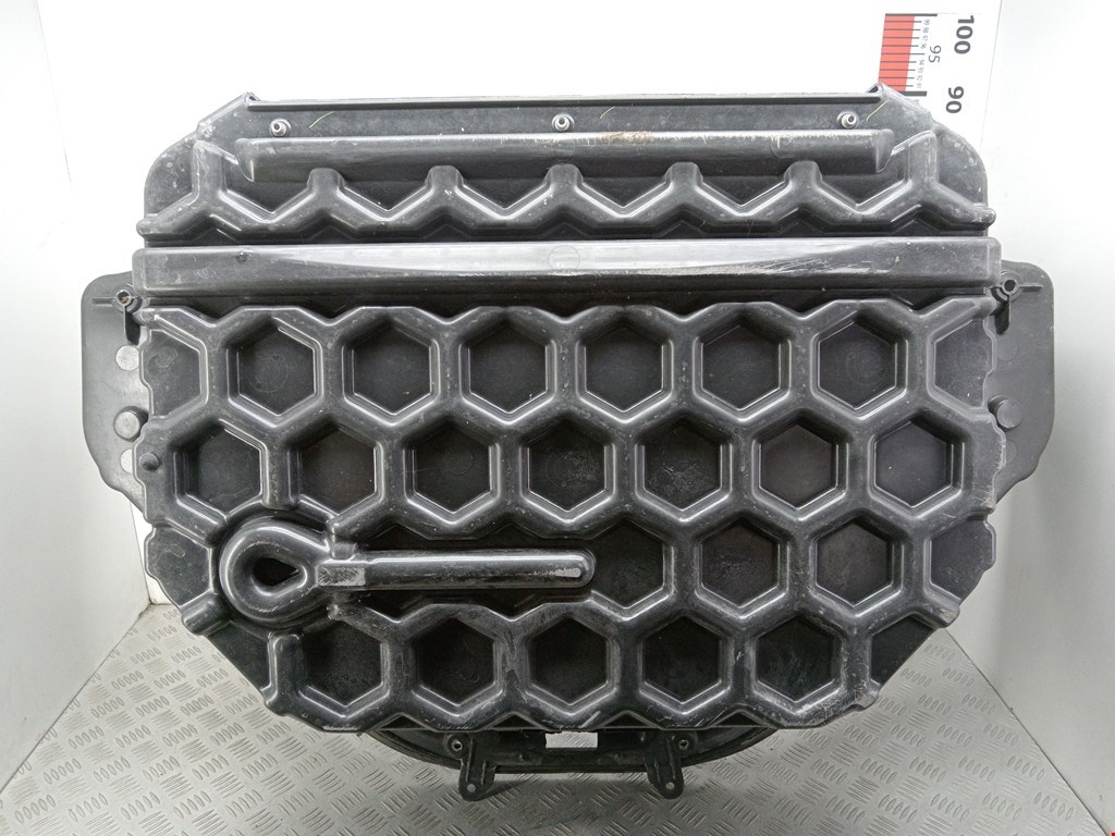 Бардачок TESLA Model S I 2012-н.в.