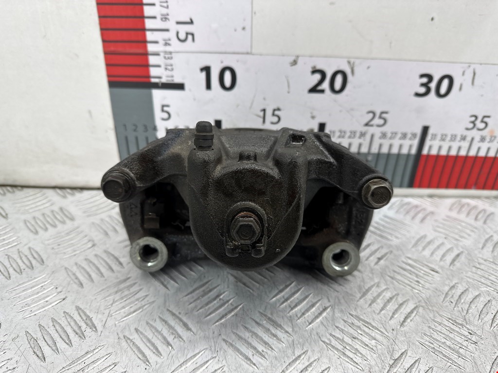 Суппорт передний левый NISSAN Juke 2010-2019