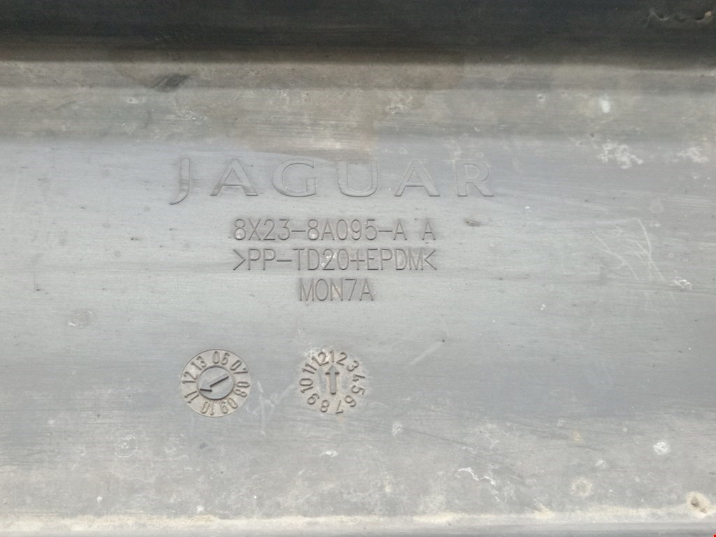 Воздуховод JAGUAR XF X250 2007-2015