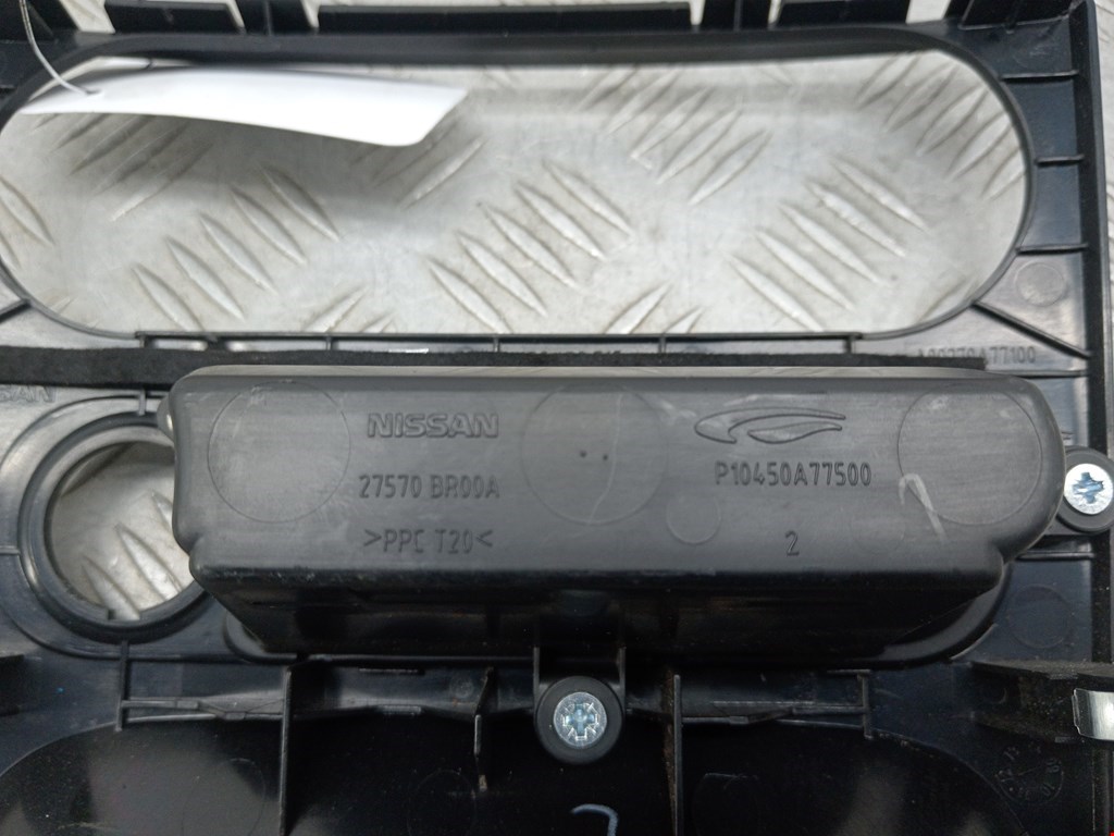 Бардачок NISSAN Qashqai J10 2006-2013