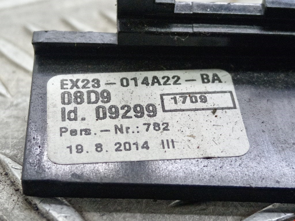 Накладка декоративная JAGUAR XF X250 2007-2015