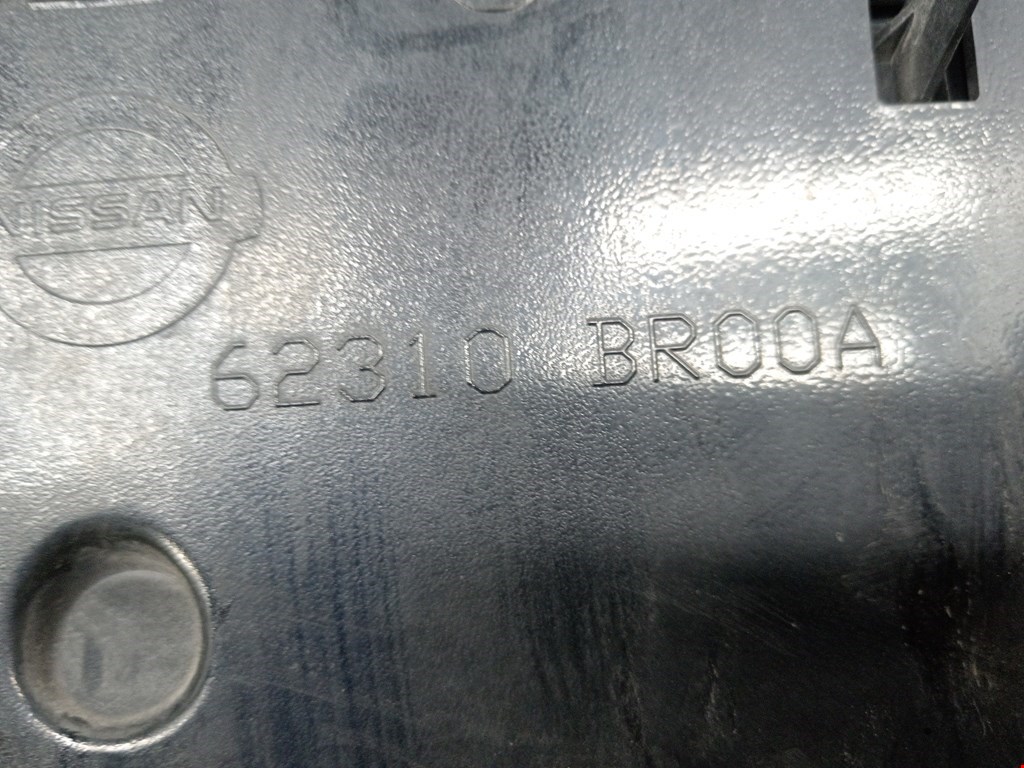 Решетка радиатора NISSAN Qashqai J10 2006-2013