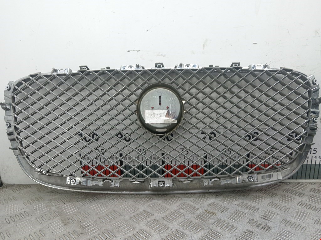 Решетка радиатора JAGUAR XF X250 2007-2015
