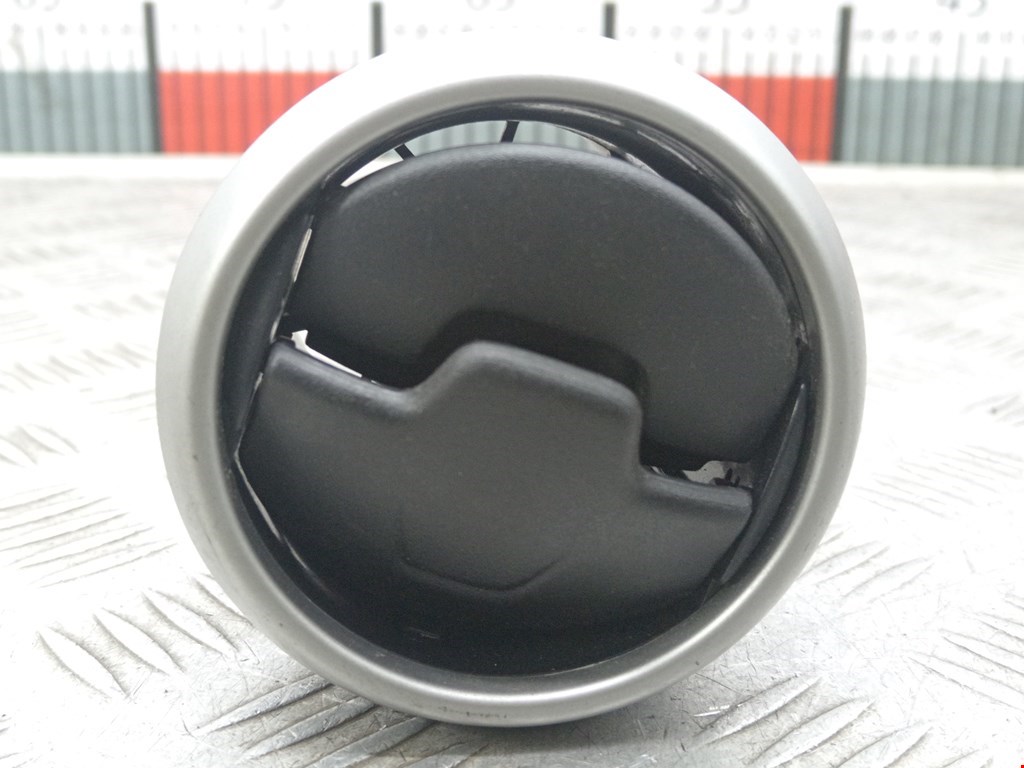 Дефлектор воздушный NISSAN Qashqai J10 2006-2013