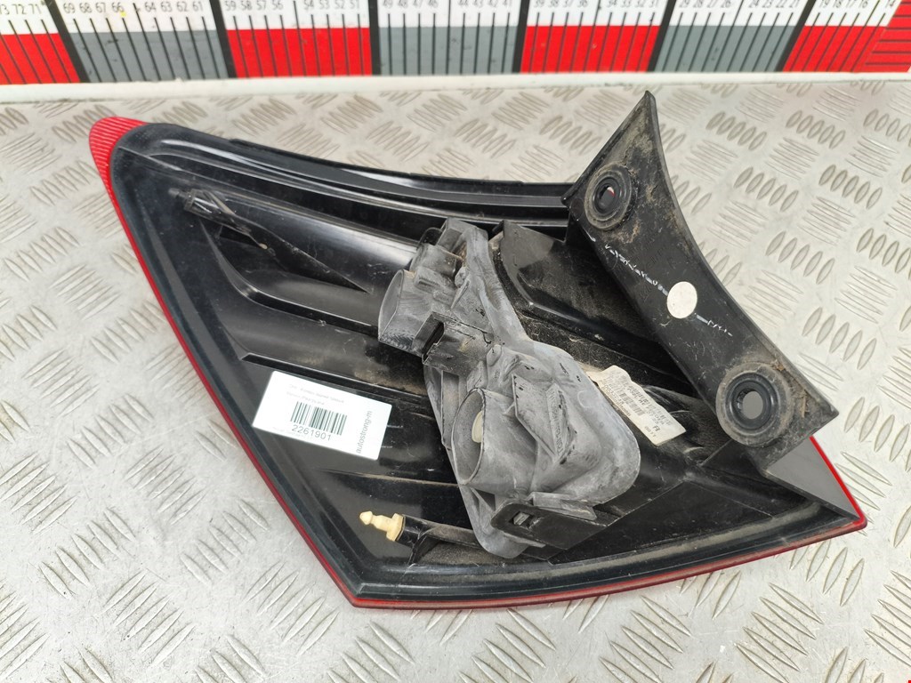 Фонарь задний правый NISSAN Qashqai J10 2006-2013