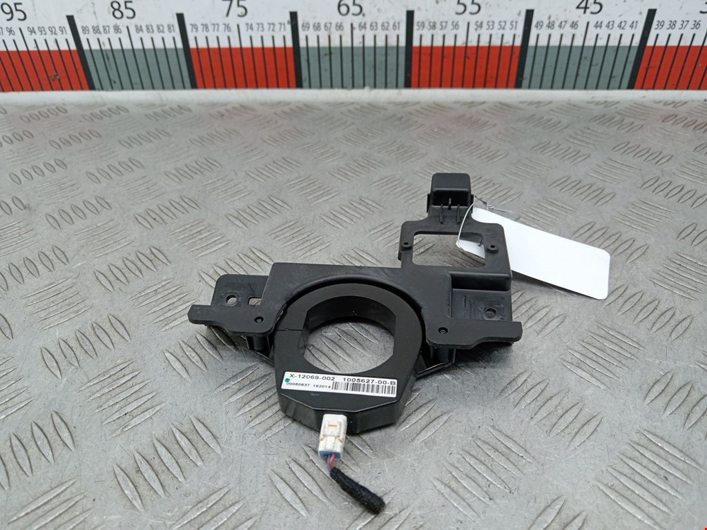 Антенна TESLA Model S I 2012-н.в.