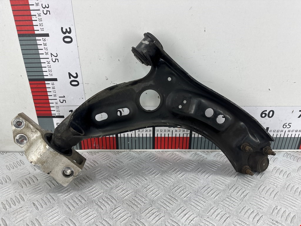 Рычаг передний левый VOLKSWAGEN Tiguan 2007-2018