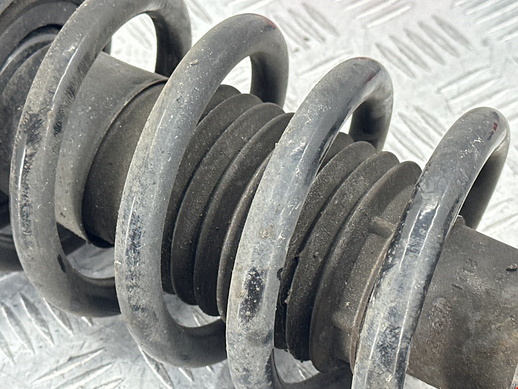 Амортизатор передний правый TESLA Model S I 2012-н.в.