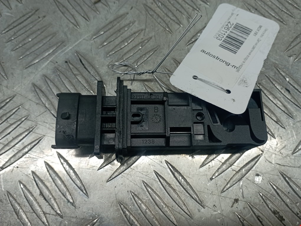 Расходомер воздуха (массметр, датчик ДМРВ) MERCEDES-BENZ CL-Class C216 2007-2014