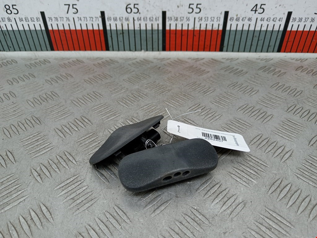 Форсунка омывателя лобового стекла AUDI A6 C7 2011-2018