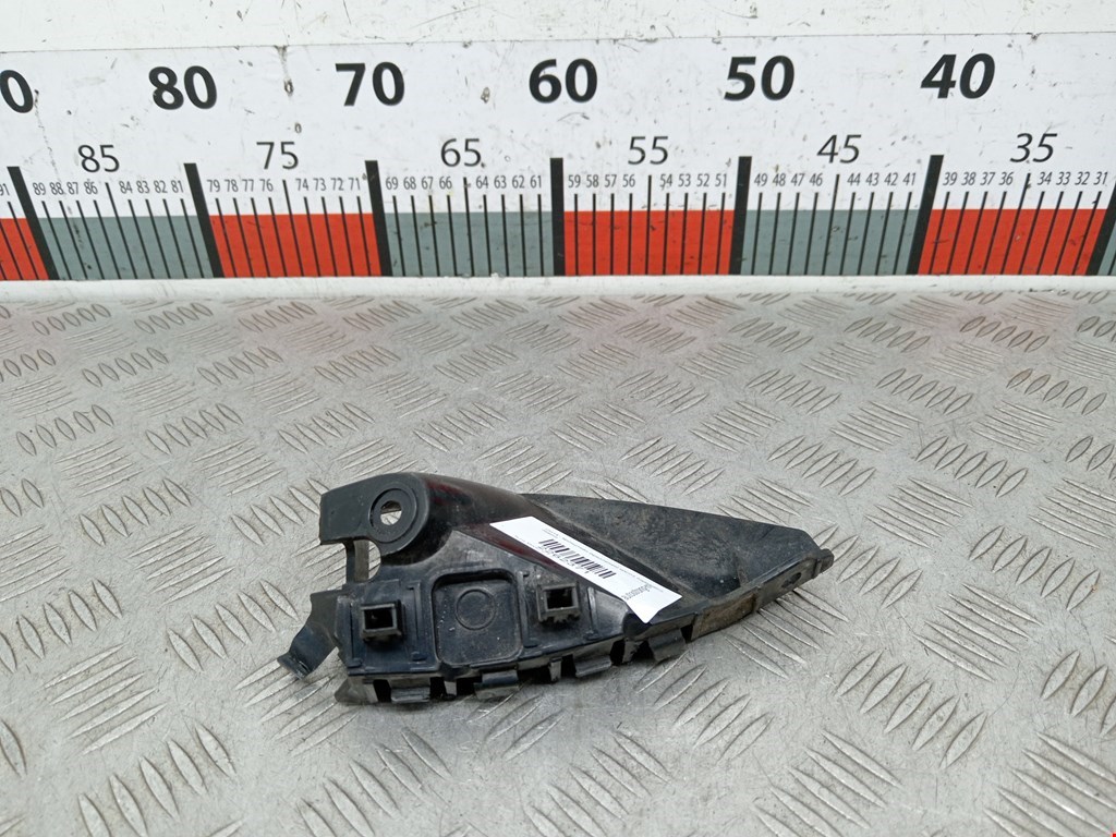 Кронштейн (крепление) крыла переднего левого Tesla Model S (2012-2023)