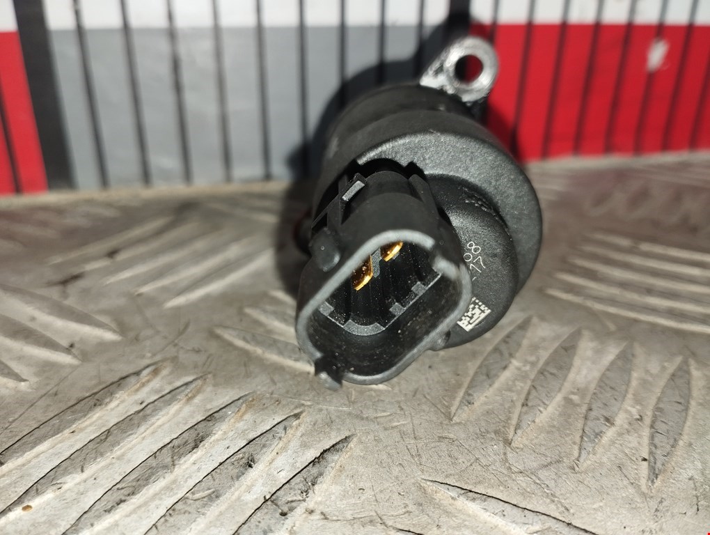 Регулятор давления топлива CHRYSLER Voyager IV RG 2001-2007