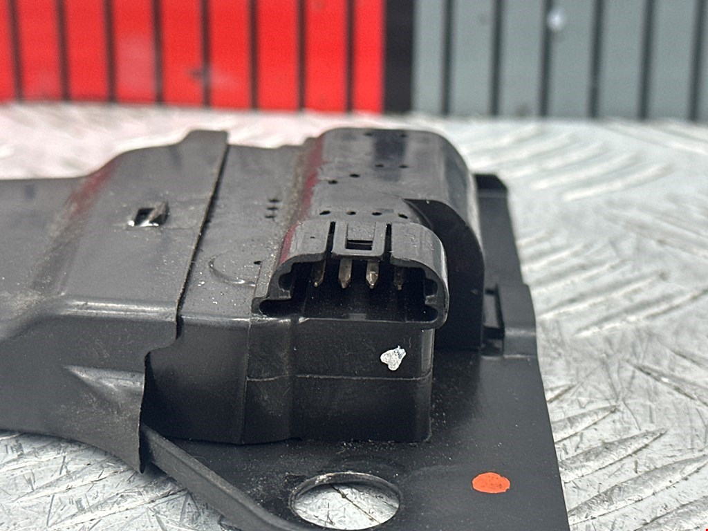 Замок капота TESLA Model S I 2012-н.в.