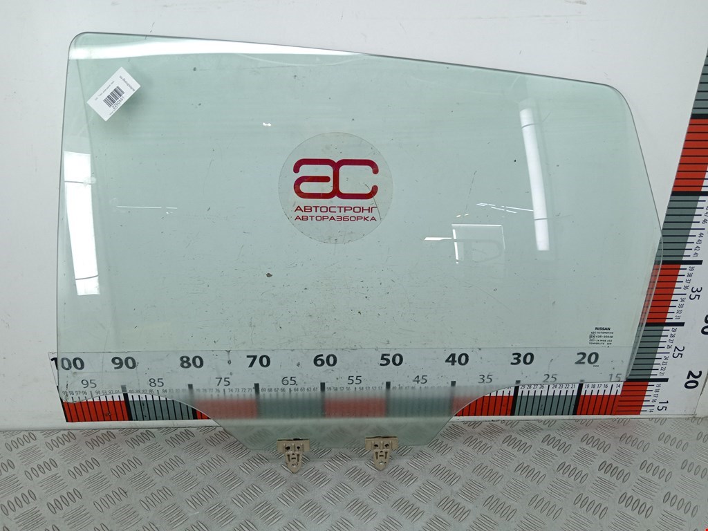 Стекло двери заднее левое NISSAN Qashqai J10 2006-2013