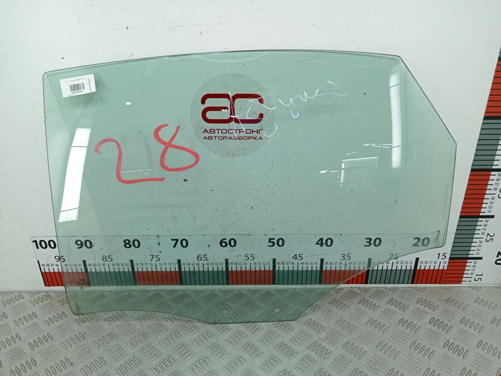 Стекло двери заднее левое AUDI A6 C7 2011-2018