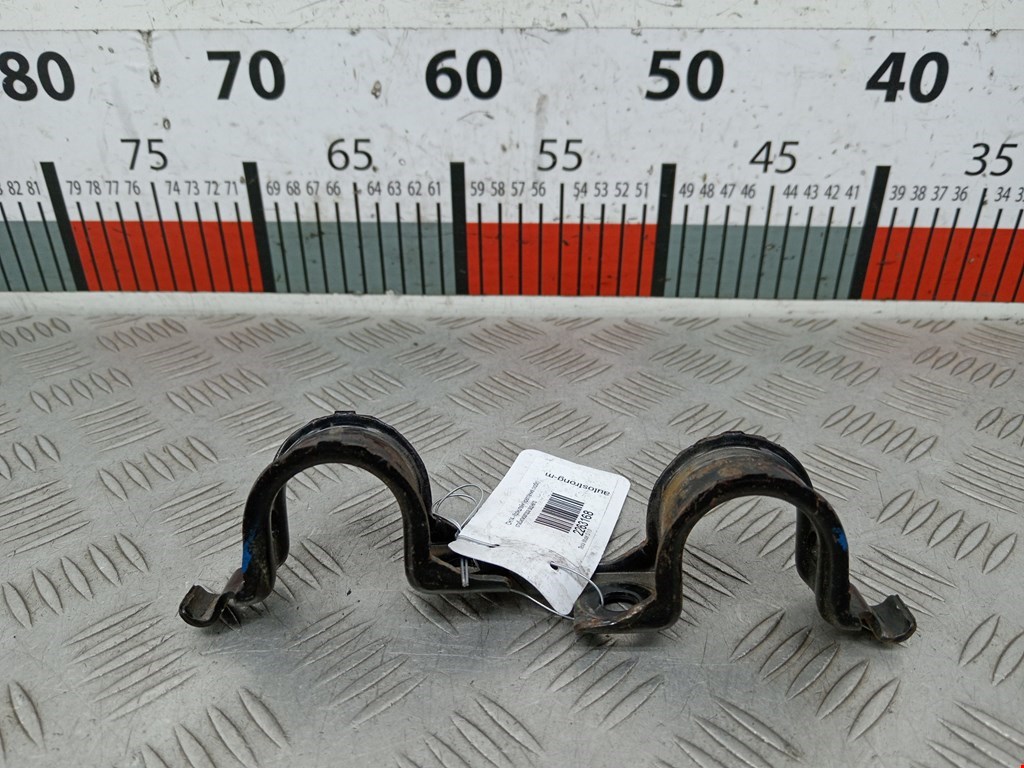 Кронштейн (крепление скоба) стабилизатора заднего Tesla Model S (2012-2023)