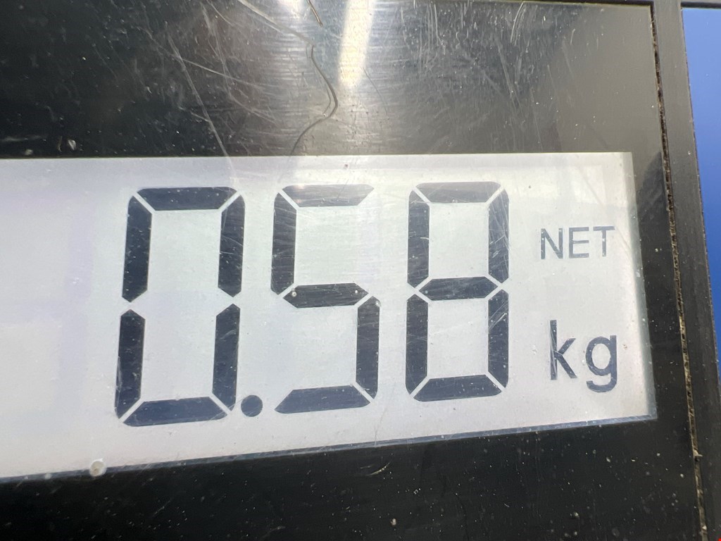 Крепление АКБ (корпус/подставка) TESLA Model S I 2012-н.в.