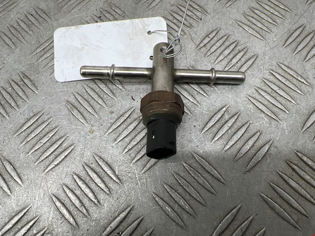 Датчик давления топлива JAGUAR XF X250 2007-2015