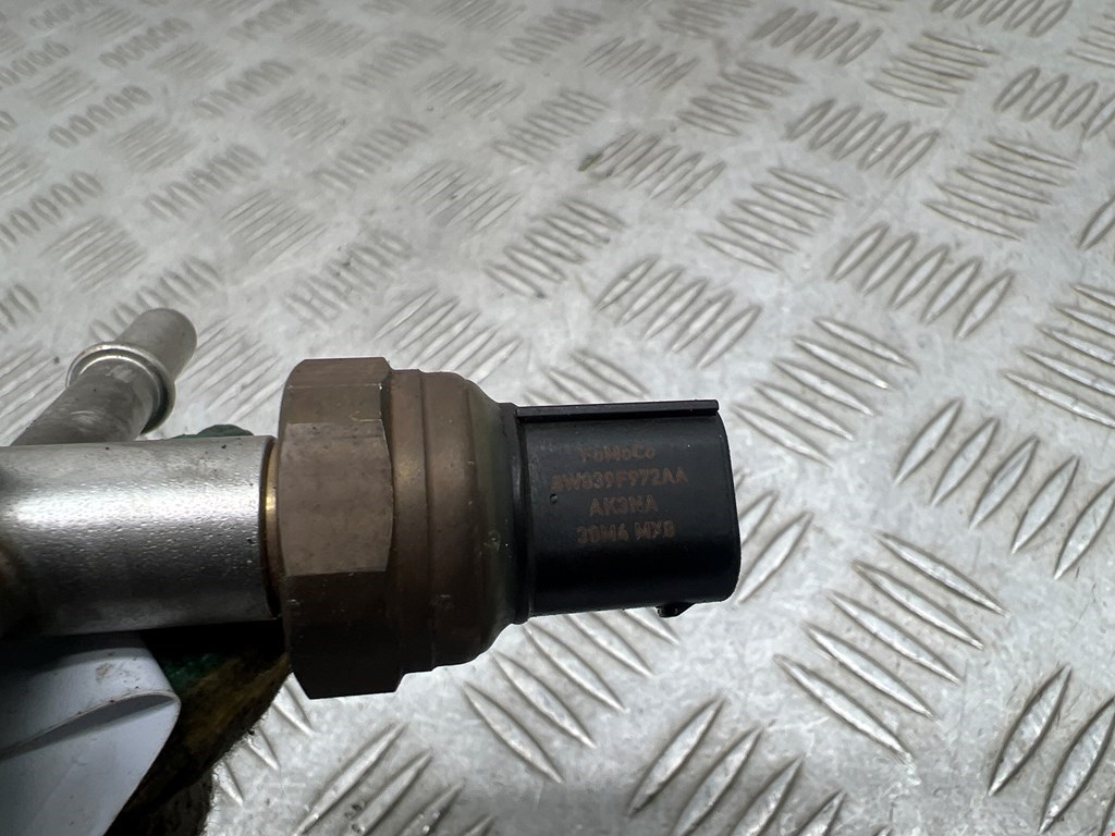 Датчик давления топлива JAGUAR XF X250 2007-2015