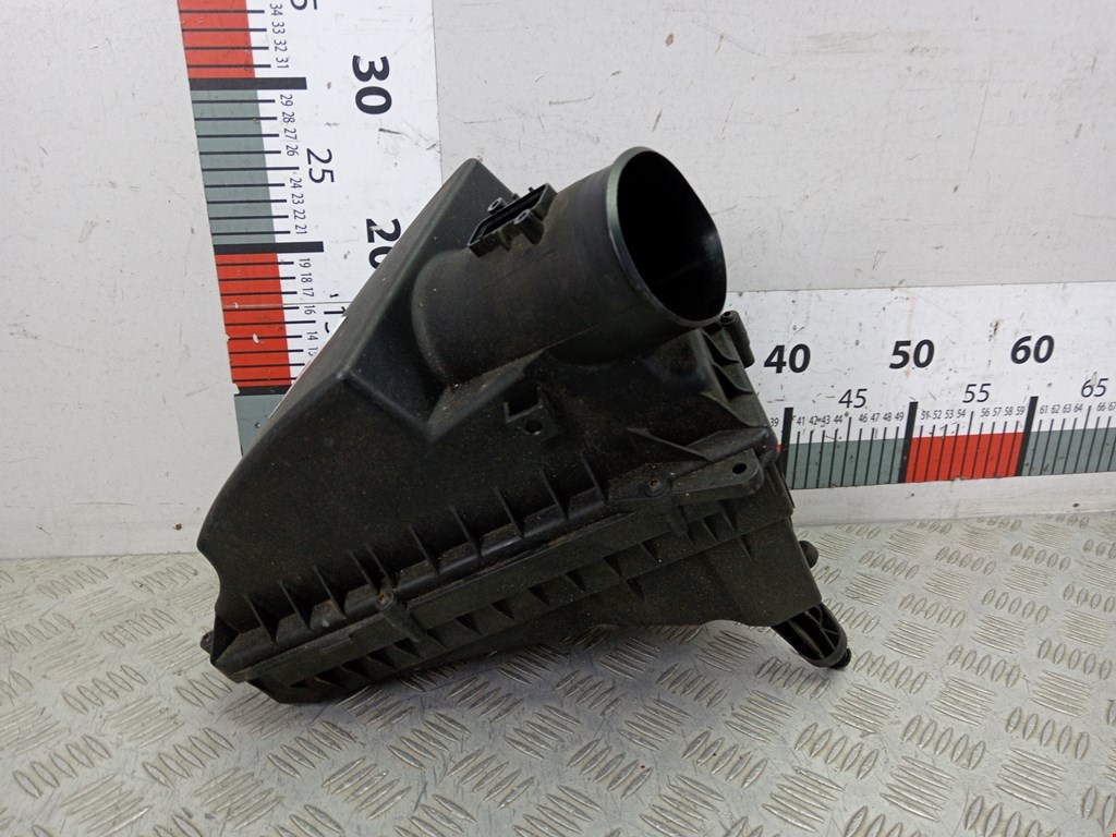 Корпус воздушного фильтра JAGUAR XF X250 2007-2015