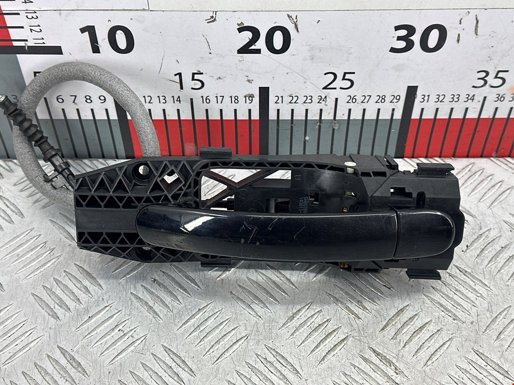 Ручка двери наружная передняя левая Volkswagen Tiguan 1 (2007-2016)