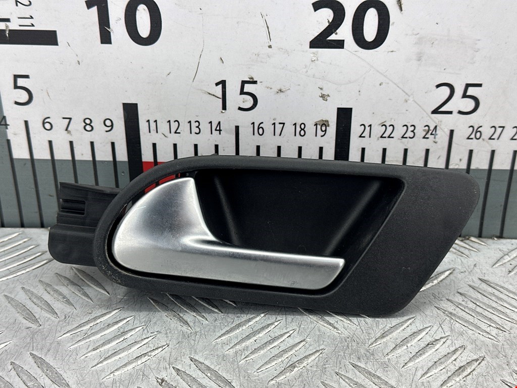 Ручка двери внутренняя передняя левая Volkswagen Tiguan 1 (2007-2016)