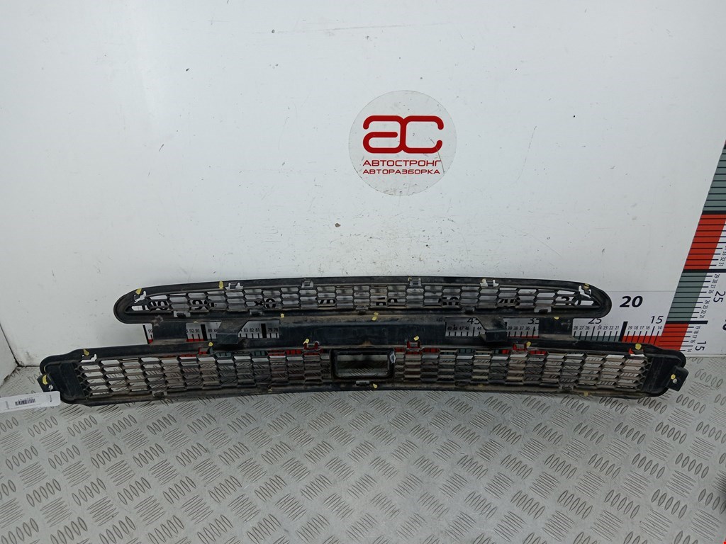 Решетка в бампер TESLA Model S I 2012-н.в.