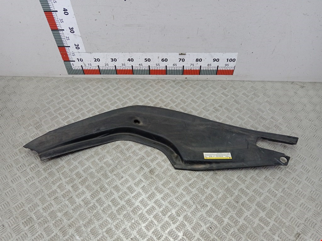 Накладка декоративная под капот (кожух замка капота и прочие) Tesla Model S (2012-2023)