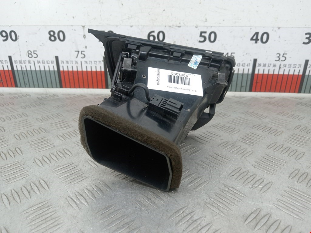 Дефлектор воздушный AUDI A6 C7 2011-2018