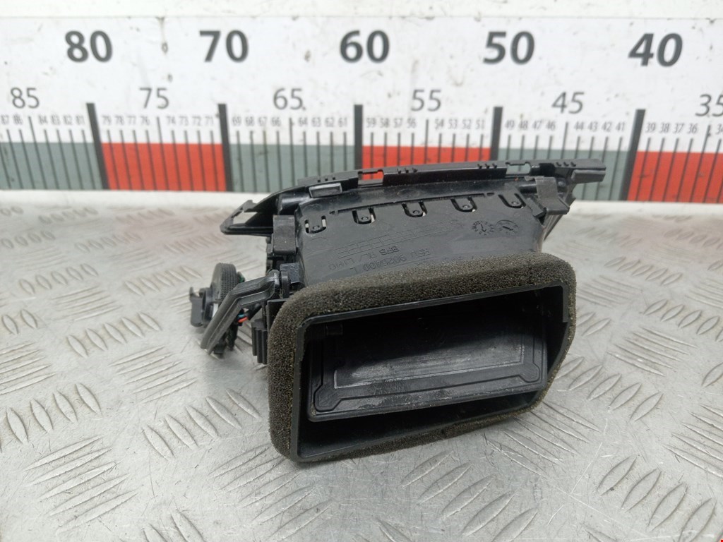 Дефлектор воздушный AUDI A6 C7 2011-2018