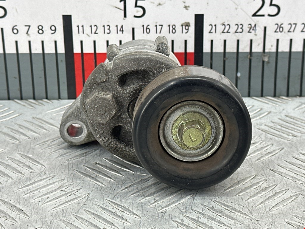 Натяжитель ремня генератора (приводного поликлинового ремня Mitsubishi ASX (2010-2023)