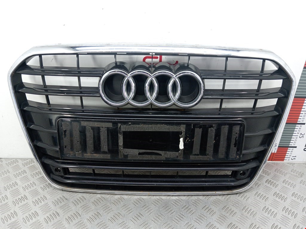 Решетка радиатора AUDI A6 C7 2011-2018