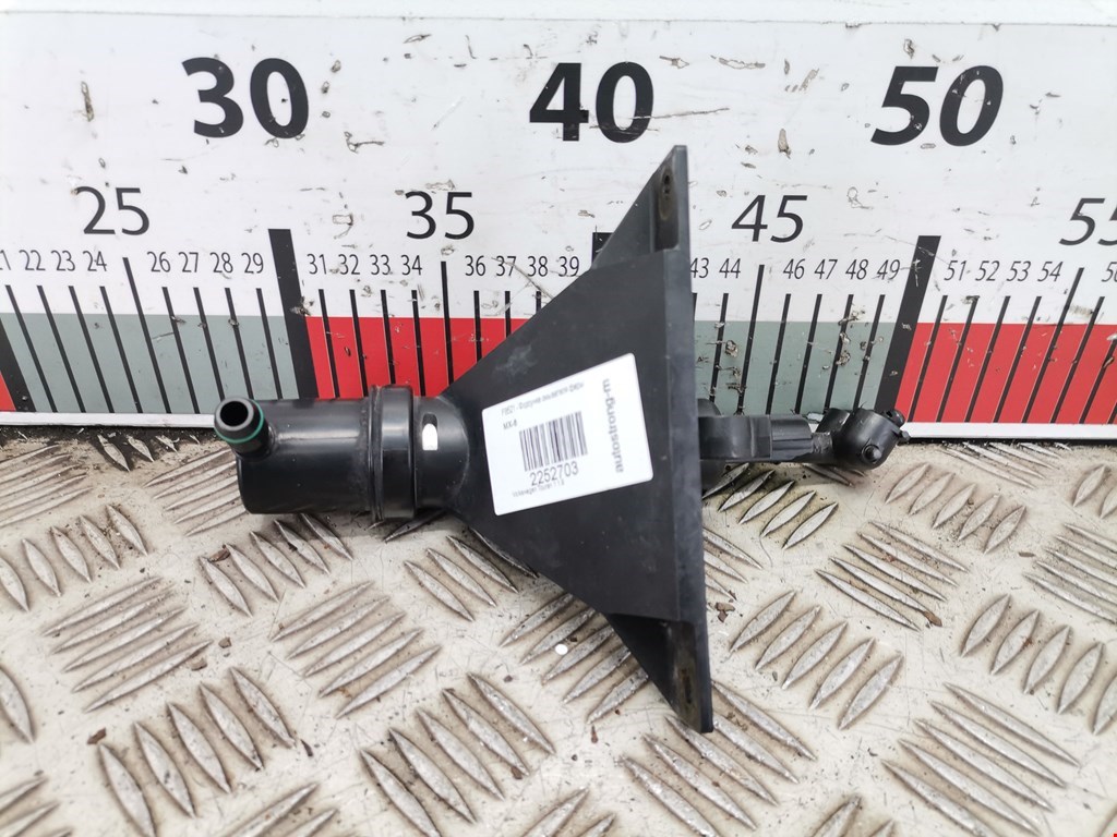 Форсунка омывателя фары Volkswagen Touran 1 (2003-2015)