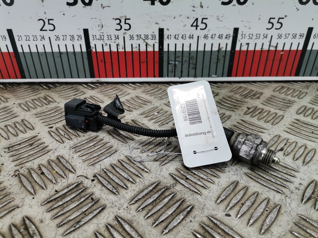 Датчик включения заднего хода VOLVO V40 I 1995-2004