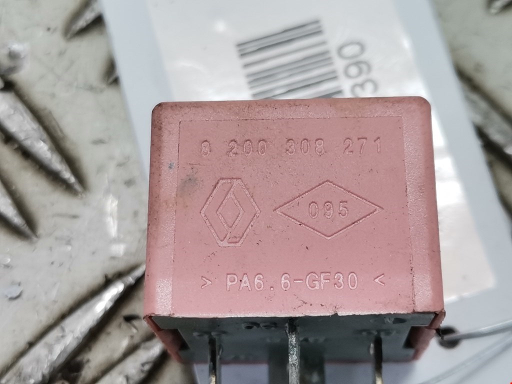 Реле NISSAN Inerstar 1997-2010