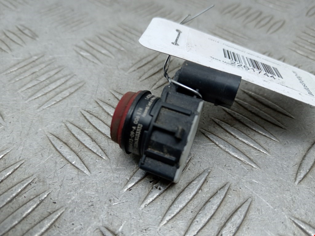 Датчик парковки TESLA Model S I 2012-н.в.