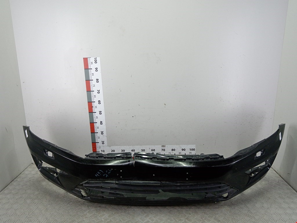 Бампер передний VOLKSWAGEN Touareg 2010-2018