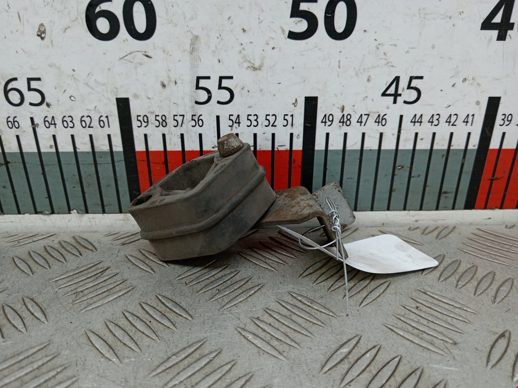 Подвес глушителя (выхлопной трубы) BMW 5-Series (E60/E61) (2003-2010)