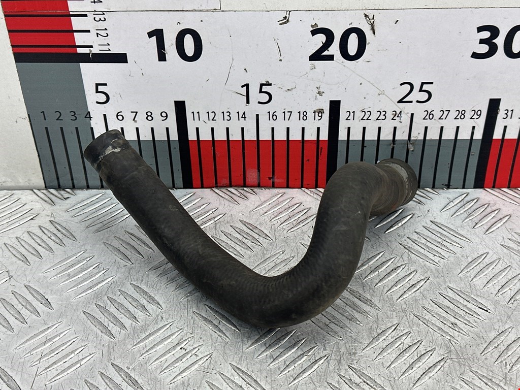 Патрубок VOLKSWAGEN Touran 2003-2010