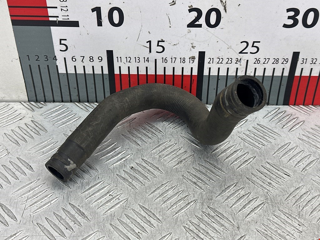 Патрубок VOLKSWAGEN Touran 2003-2010