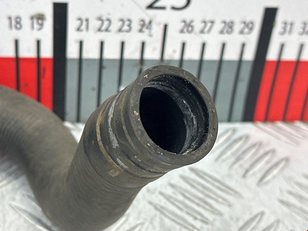 Патрубок VOLKSWAGEN Touran 2003-2010