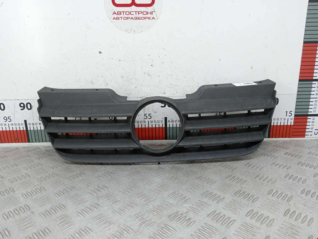 Решетка радиатора VOLKSWAGEN Golf VII 2012-2020