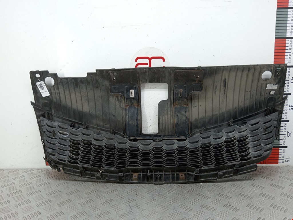 Решетка радиатора KIA Rio III 2011-2017