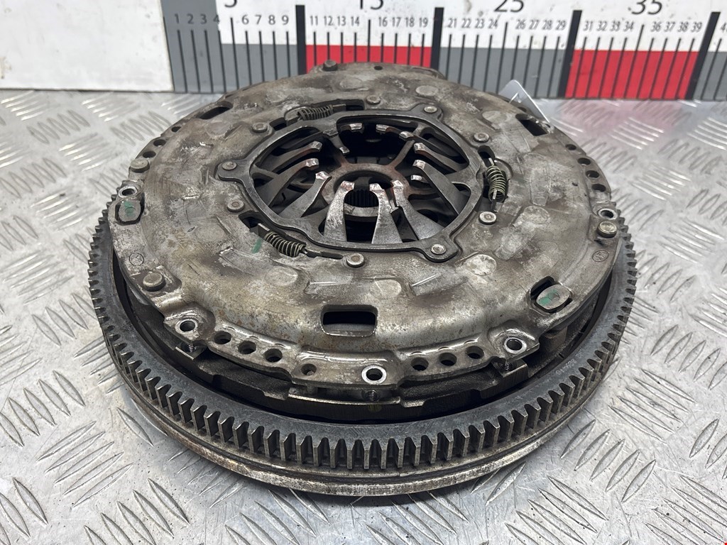 Маховик (демпфер сцепления) SEAT Altea 2004-2015