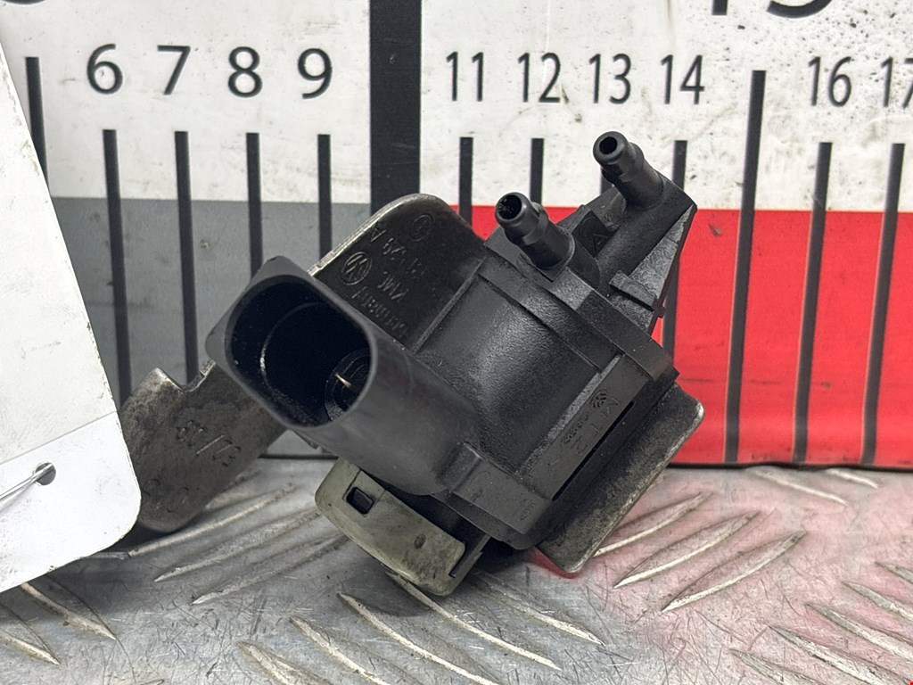 Клапан воздушного фильтра Seat Altea (2004-2015)