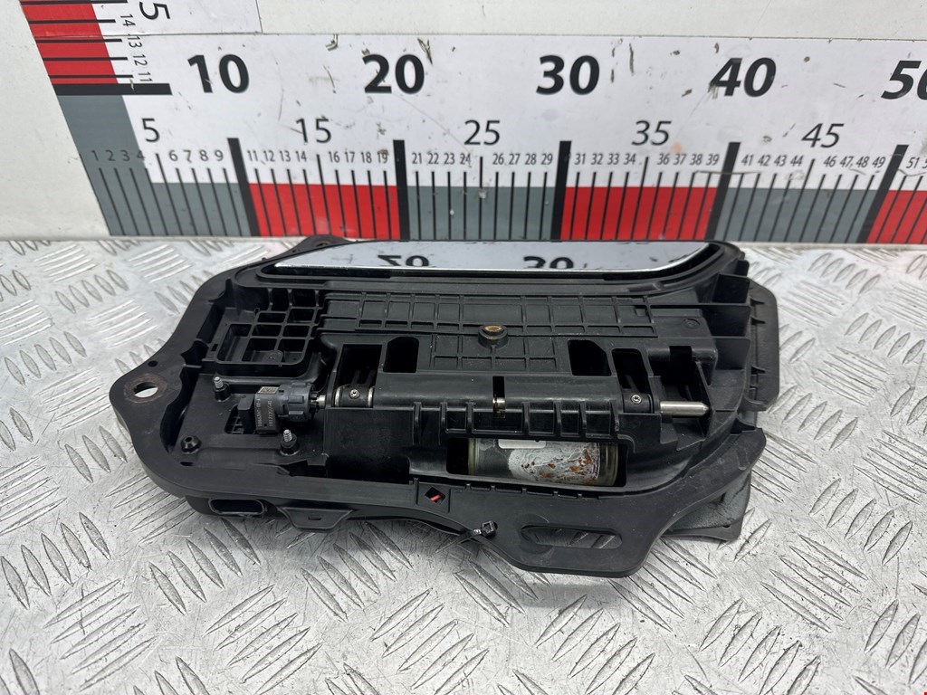 Ручка двери задней наружная левая TESLA Model S I 2012-н.в.