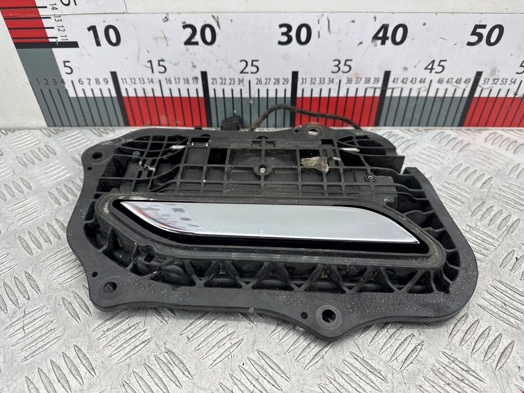 Ручка двери передней наружная правая TESLA Model S I 2012-н.в.